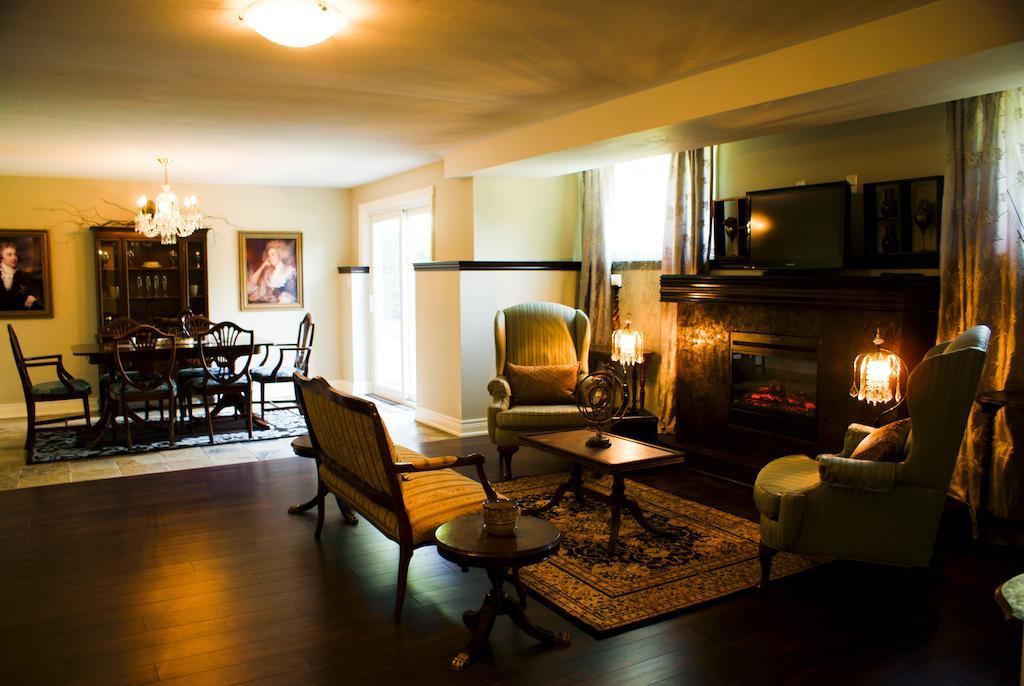 Gatekeeper'S Retreat Bed and Breakfast Niagara-on-the-Lake Rum bild
